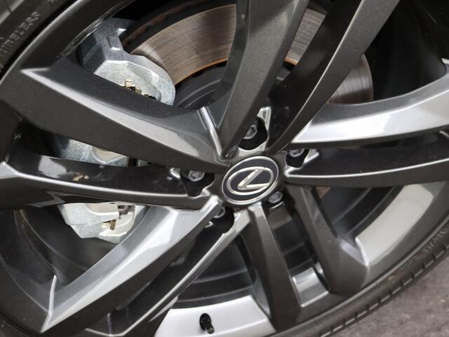 Lexus NX 450h+ AWD President Line | Panoramadak | 360 Camera | HUD | Trekhaak |