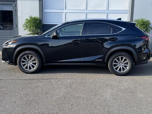 Lexus NX 300h AWD President Line /NAVI/CAMERA/AIRCO/GARANTIE/