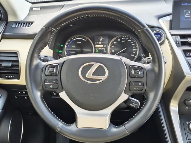 Lexus NX 300h AWD President line | Pano | Mark Levison | Navi | Sensoren