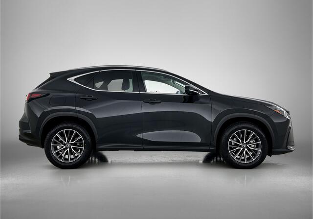 Lexus NX 450h+ AWD Executive Line | Draadloos opladen | Stoelverwarming en stoelkoeling | Lederen bekleding |