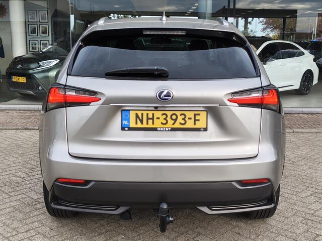 Lexus NX 300h AWD Sport Edition | Trekhaak | 1500 kg trekgewicht | Navi