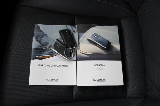 Lexus NX 450h+ AWD Executive Line | 20 Inch Lichtmetalen velgen | Rondomzicht camera | Verwarmbaar stuurwiel
