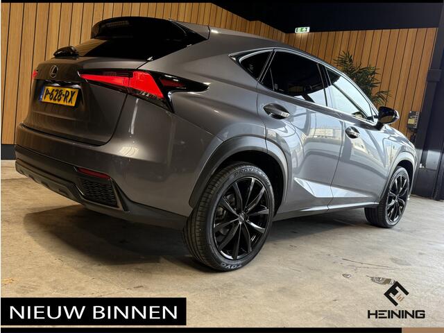 Lexus NX 300h AWD F F SPORT Line 4x4. Navi. Apple-carplay. Panoramadak. Trekhaak.
