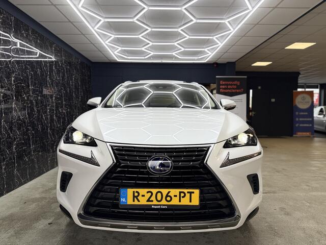Lexus NX 300h AWD Ultimate Edition