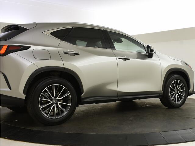 Lexus NX DEMO 450h+ AWD Plug in Hybride Luxury Line | 1500KG Trekhaak
