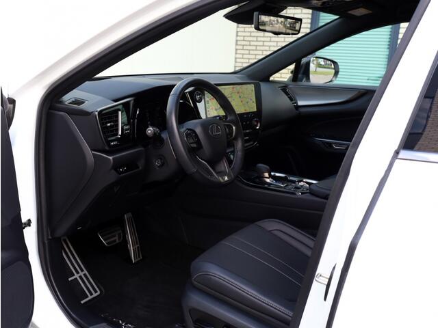 Lexus NX 450h+ AWD F Sport Line | Head-Up | Adaptief onderstel | 360 Cam