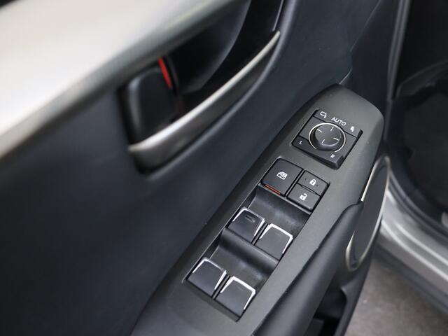 Lexus NX 300h AWD Sport Edition | Trekhaak | Safety System | Premium Navigatie |