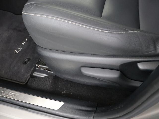 Lexus NX 300h AWD Sport Edition | Trekhaak | Safety System | Premium Navigatie |