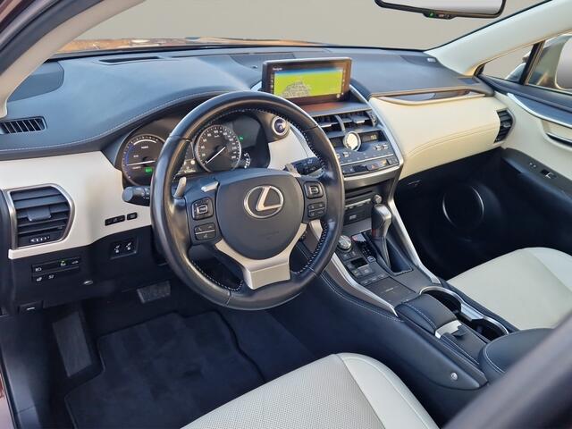 Lexus NX 300h AWD Executive Line + President Pack - NL Auto - Panodak