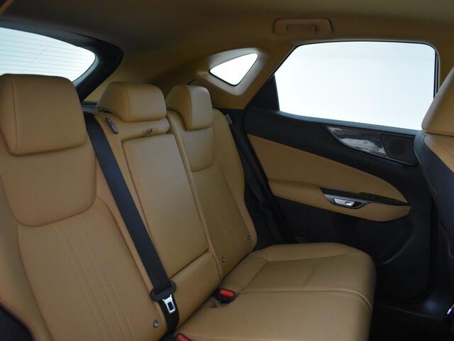 Lexus NX 450h+ AWD Luxury Line |1500kg trekgewicht | Trekhaak |