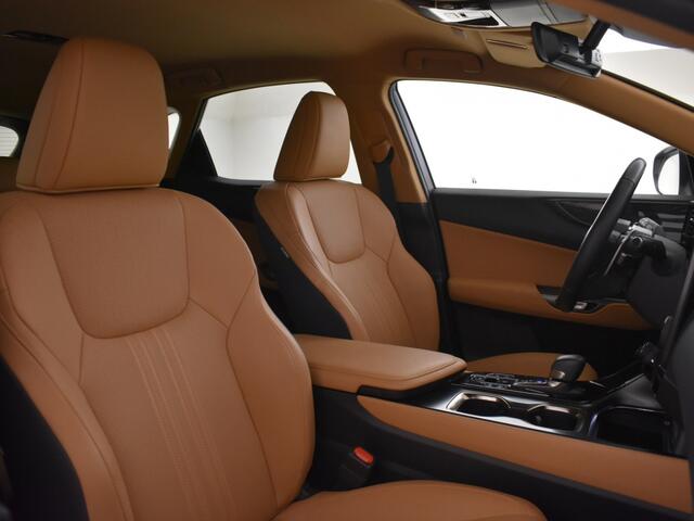 Lexus NX 450h+ AWD Luxury Line |1500kg trekgewicht | Trekhaak |