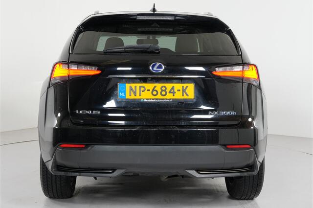 Lexus NX 300h AWD Sport Edition | Camera | Stl. verw. | Leer |