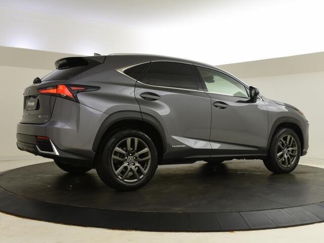 Lexus NX 300h AWD Executive Line | Schuifdak | Stoelverwarming |