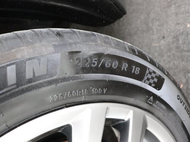 Lexus NX 300h AWD Luxury Line | Keyless entry | LED Verlichting | Stoelverwarming |