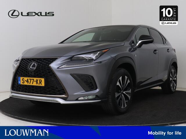 Lexus NX 300h AWD President Line | Stoel en stuurwiel verwarming | Panoramadak | Navigatie | Climate Control |