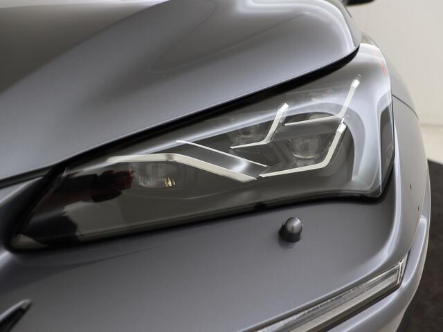 Lexus NX 300h AWD President Line | Stoel en stuurwiel verwarming | Panoramadak | Navigatie | Climate Control |