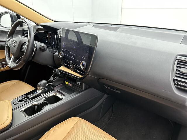 Lexus NX 450h+ AWD Launch Edition | Schuifdak | Winterpakket | Lederen bekleding | Elek. stoelverstelling |