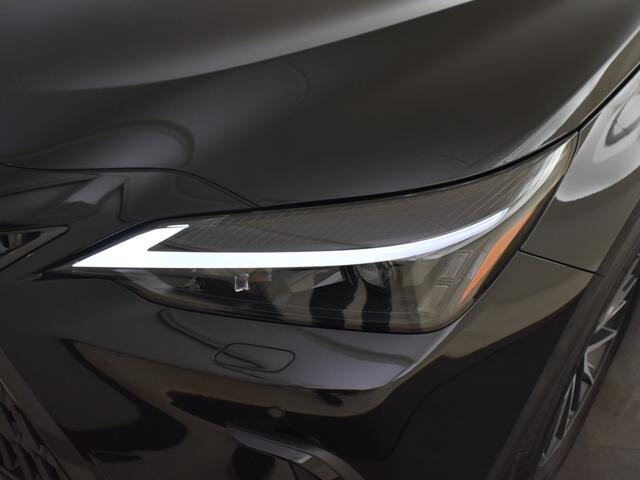 Lexus NX 450h+ AWD Luxury Line | Trekhaak | Blindspot | El. A. Klep |