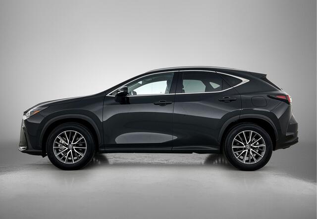 Lexus NX 450h+ AWD Luxury Line | BTW Voertuig | Stoel en stuurwielverwarming | Onderweg-naar-dealer