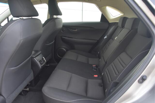 Lexus NX 300h AWD | Safety Pack | Trekhaak