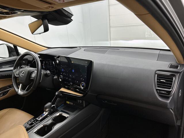 Lexus NX 450h+ AWD Luxury Line | Navigatie | HUD | Elektrische Achterklep |