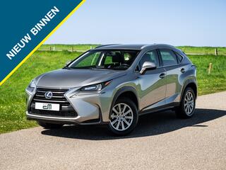 lexus-nx-300h-awd-leder-camera-trek