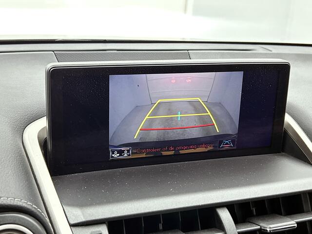 Lexus NX 300h AWD F-Sport Line | Glazen Panoramadak | Navigatie | Onderweg-naar-dealer