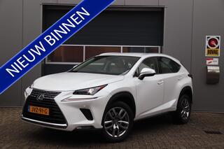 lexus-nx-300h-awd-luxury-line,-stoe