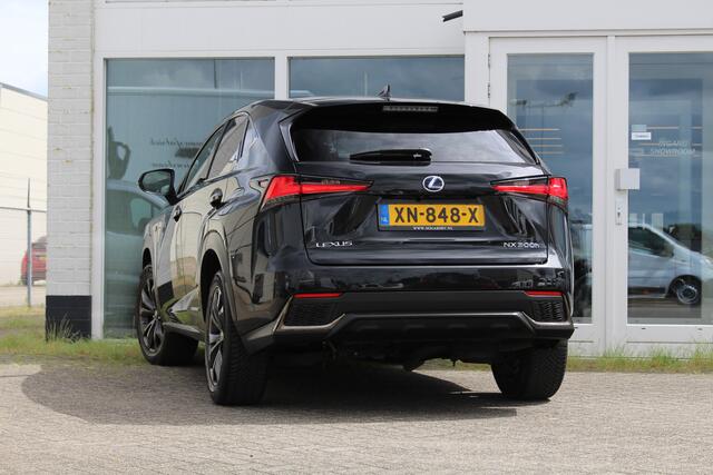 Lexus NX 300h Hybrid AWD F Sport Premium I Facelift I Mark Lev. I Pano I Applecarplay