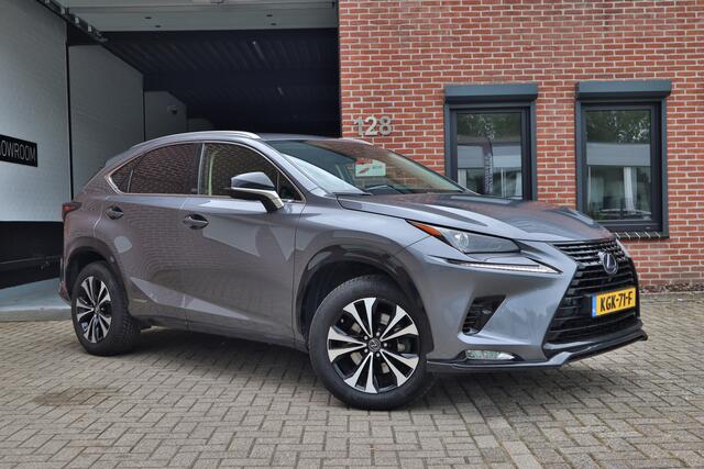Lexus NX 300h AWD Executive Line Stoel verw, Lane assist, Cr, PDC, Camera