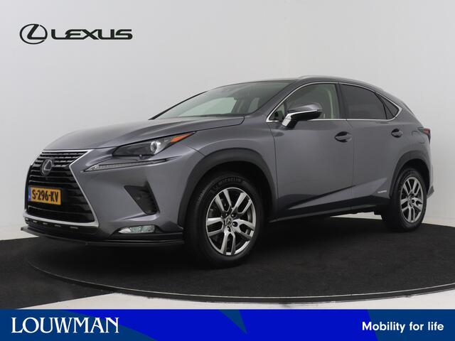 Lexus NX 300h AWD Luxury Edition | Dealer Onderhouden | Trekhaak | Stoel+stuurverwarming | Lederen bekleding | Voorstoelen Elektrisch Verstelbaar | Elektrische Achterklep | Cruise Control Adaptive |
