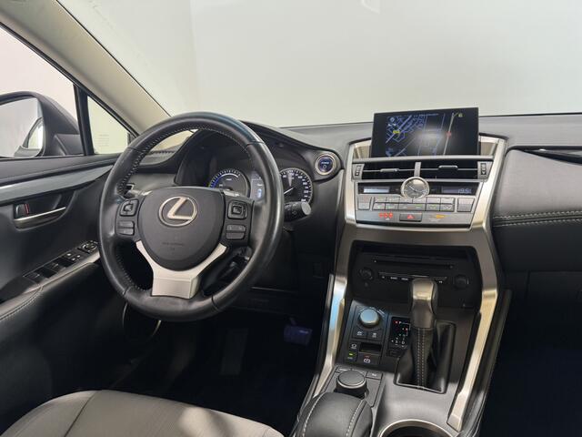 Lexus NX 300h AWD Business Line | Trekhaak | Navigatie |