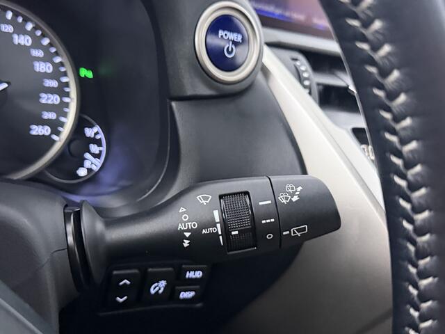 Lexus NX LEXUS NX300H President Line | Mark Levinson Audio |