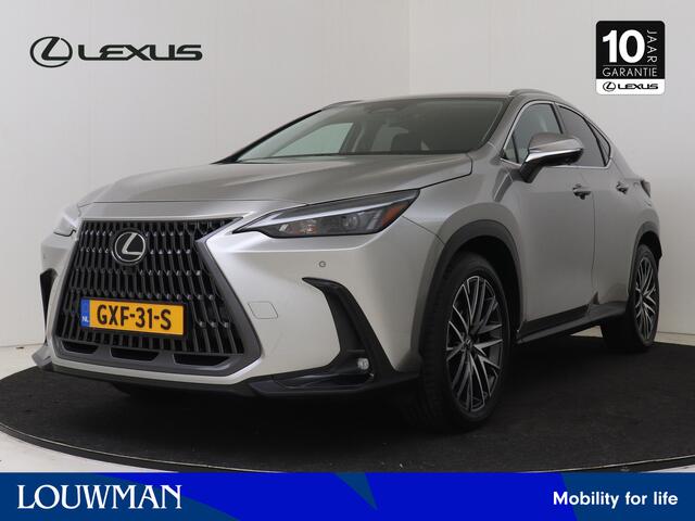 Lexus NX 450h+ AWD Luxury Line | Dealer Onderhouden | Memory Seats | Stoel+stuurverwarming| Stoelventilatie | 360 camera | Blind Spot Monitor | Elektrische Achterklep |
