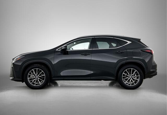 Lexus NX 450h+ AWD Luxury Line | Trekhaak 1.500 kg | Stoel- en Stuurverwarming | Plug-in Hybrid |