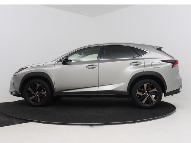 Lexus NX 300h AWD Luxury Line | Dealeronderhouden | Premium uitgevoerd | Stoelverwarming |