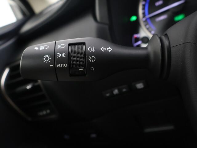 Lexus NX 300h AWD Luxury Line | Dealeronderhouden | Premium uitgevoerd | Stoelverwarming |