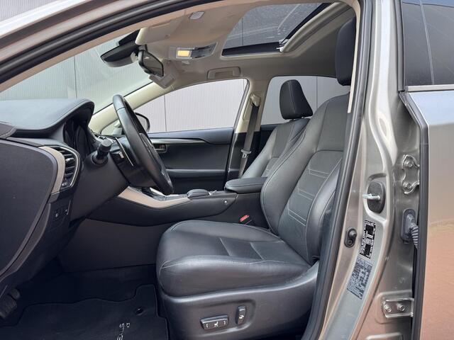 Lexus NX 300h AWD AdaptiveCruise Dakraam *Weinig KM*