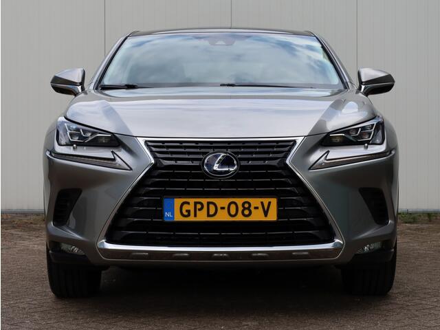 Lexus NX 300h AWD President Line | Panoramadak | Mark Levinson | Stoelventilatie