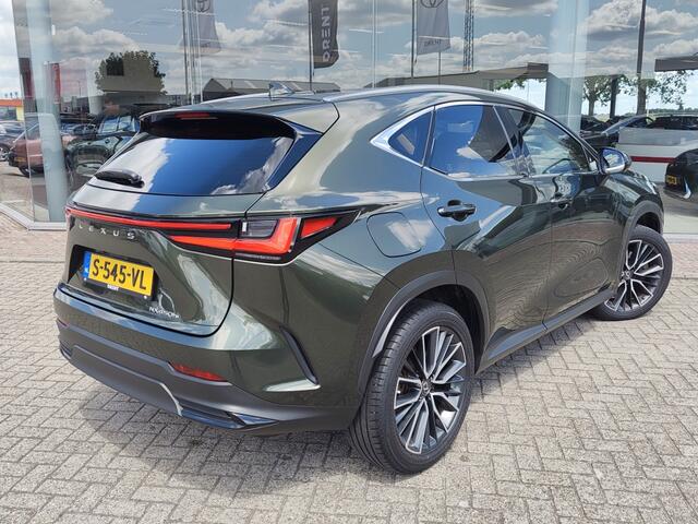 Lexus NX 450h+ AWD Executive Line | Schuif- Kanteldak | 20'' Velgen | HUD