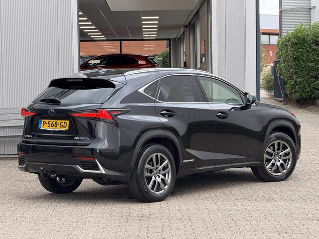 Lexus NX 300h AWD Luxury Line | Schuifdak/Leder/Trekhaak/Adapt.Cruise/DAB