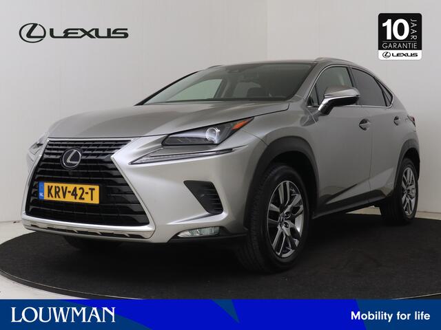 Lexus NX 300h AWD Business Line | Dealer Onderhouden | Schuif/kantel Dak | Lederen bekleding | Elektrisch Verstelbare stoel | Stoelverwarming | Adaptive Cruise Control | Elektrische achterklep | Navigatie | Climate Control