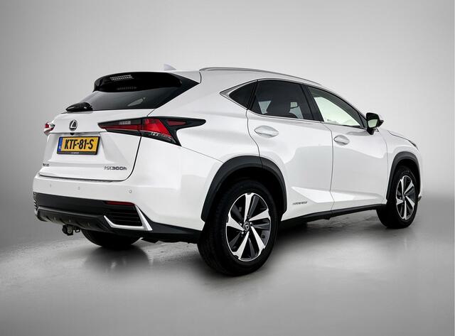 Lexus NX 300h AWD President Line | Mark Levinson Premium Surround | Stoel+Stuurverwarming | stoelventilatie | 360 Camera | Trekhaak afneembaar |
