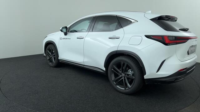 Lexus NX 450h+ AWD 35th Edition, Explorer Pack (trekhaak)!