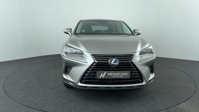 Lexus NX 300h AWD President Line, Pano!