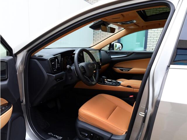 Lexus NX 450h+ AWD Luxury Line | Panoramadak | 360 Camera | Stoelverwarming