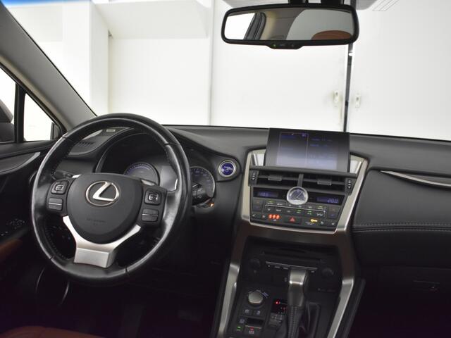 Lexus NX 300h AWD Luxury Line | Schuifdak | Mark Levinson | Trekhaak | Leder