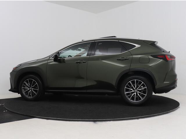 Lexus NX 450h+ AWD Luxury Line | elektrisch glazen panoramadak | Trekhaak |