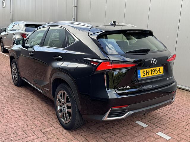 Lexus NX 300h AWD Business Line Dealer Onderhouden Trekhaak ACC