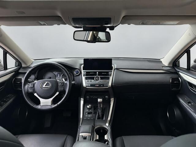 Lexus NX 300h AWD Premium | Carplay | Panoramadak | Stoelverwarming |